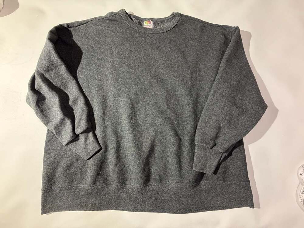 Fruit Of The Loom Womens XL Gray Crewneck Sweatshirt Fleece Basic